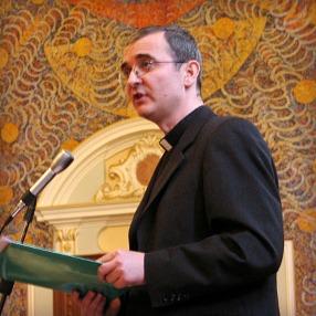 Dr. Puskás Attila idén ünnepli pappá szentelésének huszonöt éves jubileumát