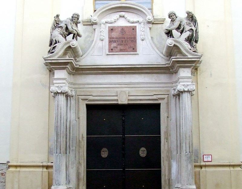 Lyceum templom bejárat