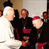 Találkozás II. János Pál pápával – Pécsett. (1991.)
