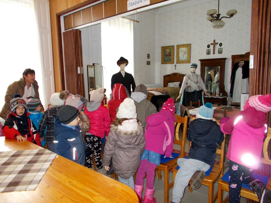 A hét során ellátogattak a gyerekekkel a Mohácsi Német Nemzetiségi Házba
