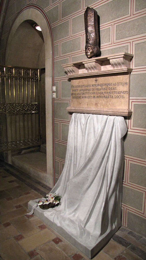 Tomb and epitaph of Janus Pannonius by Sándor Rétvári