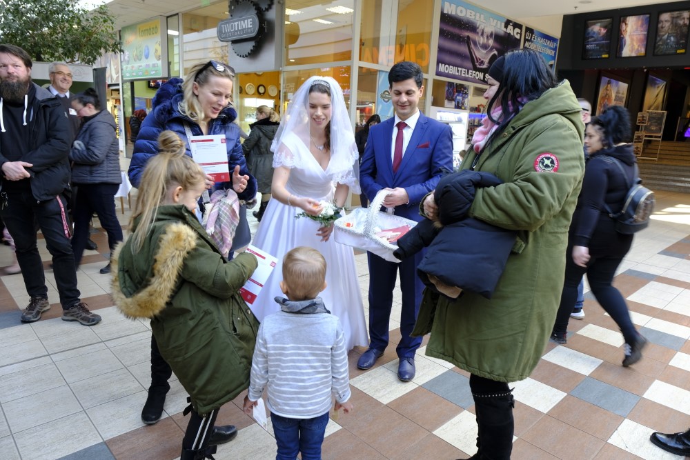 Házasság hete a Pécs Plázában 45 Egyedi