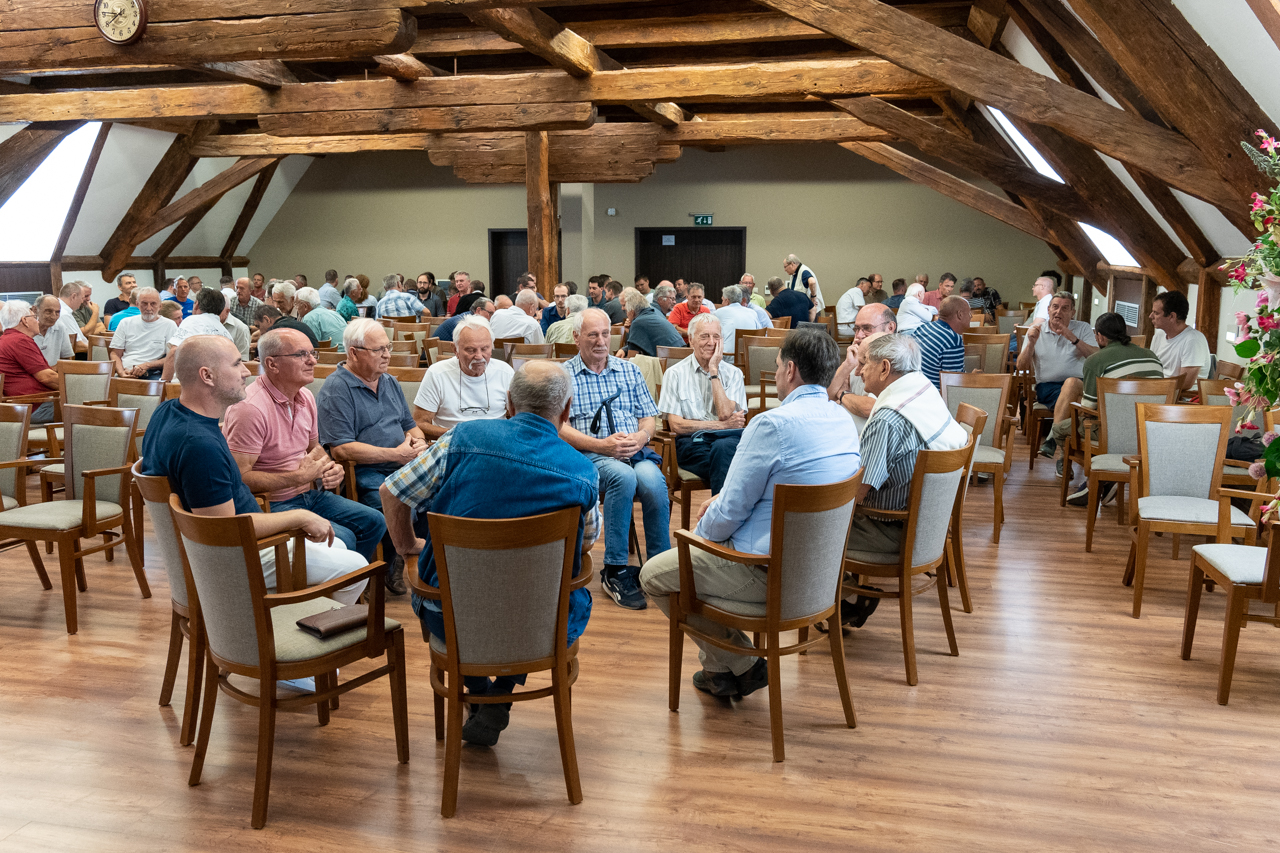 2025 09 19 ferfitalalkozo pecs 36