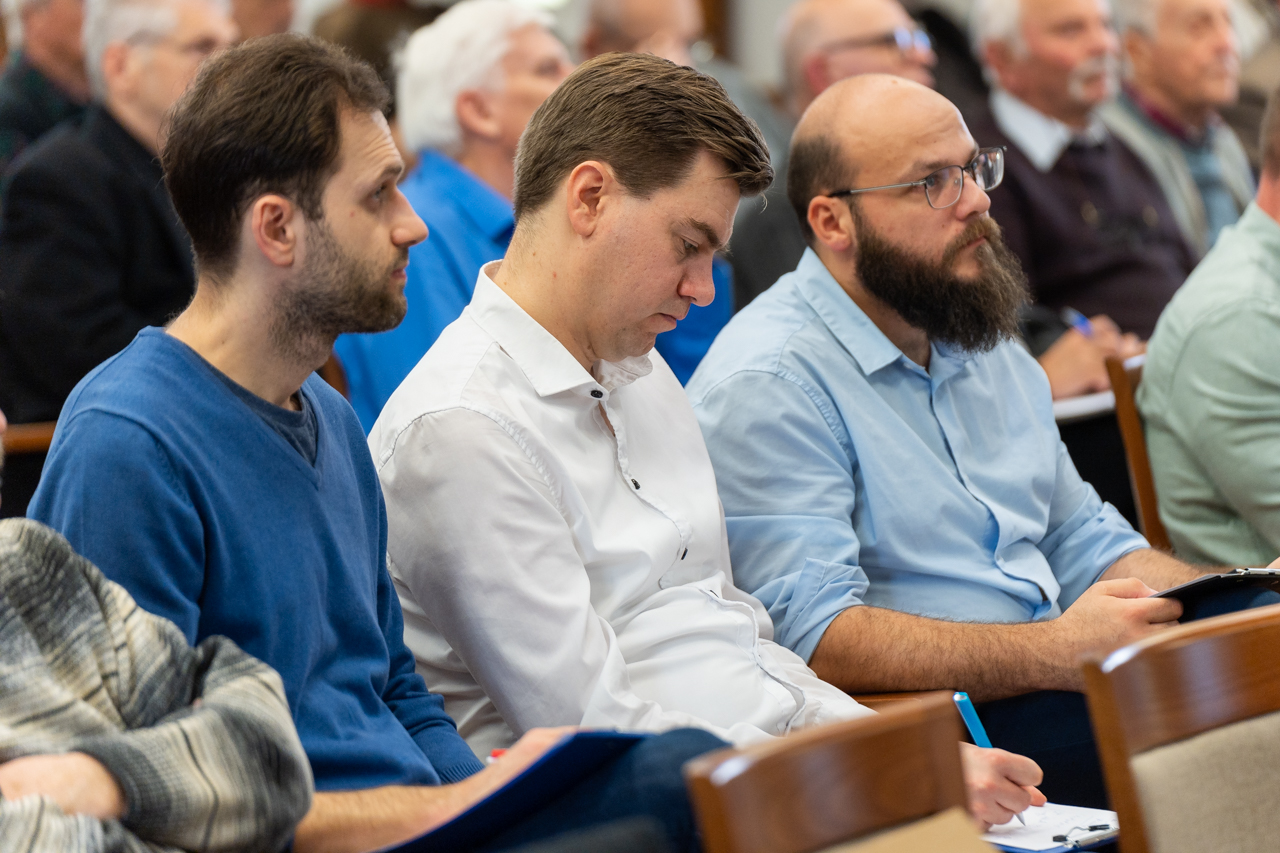 2025 11 14 ferfitalalkozo 14