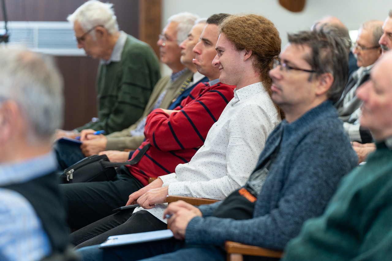 2025 11 14 ferfitalalkozo 37