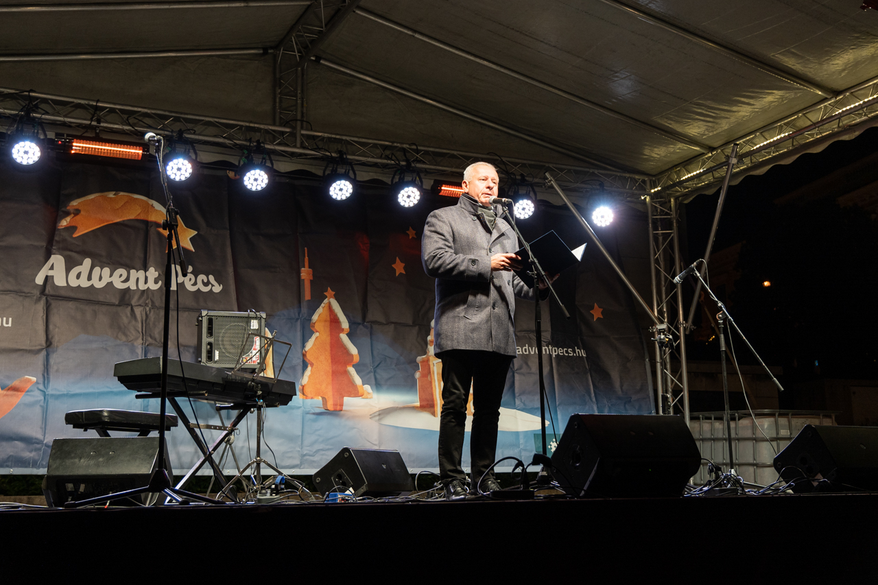 2025 11 28 varosi advent megnyito 08