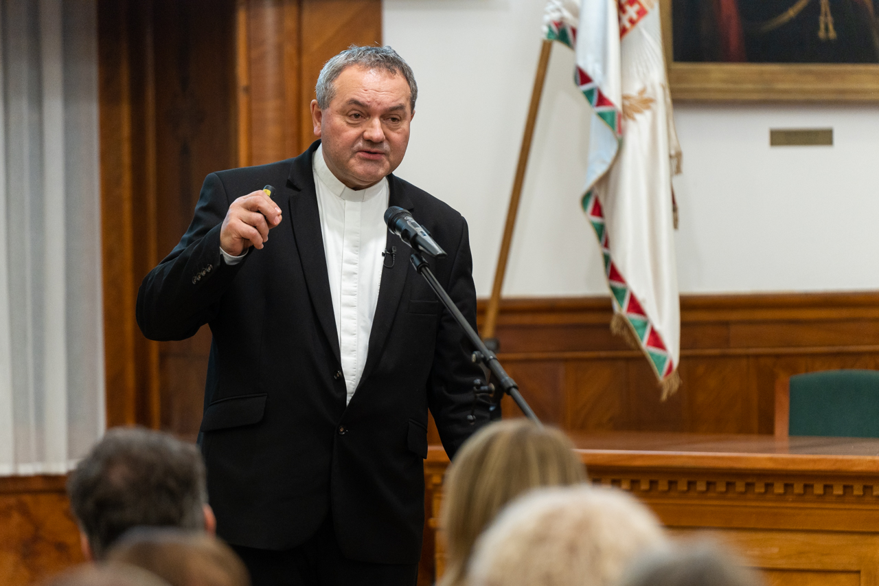 2025 12 12 szekszard eloadas 22