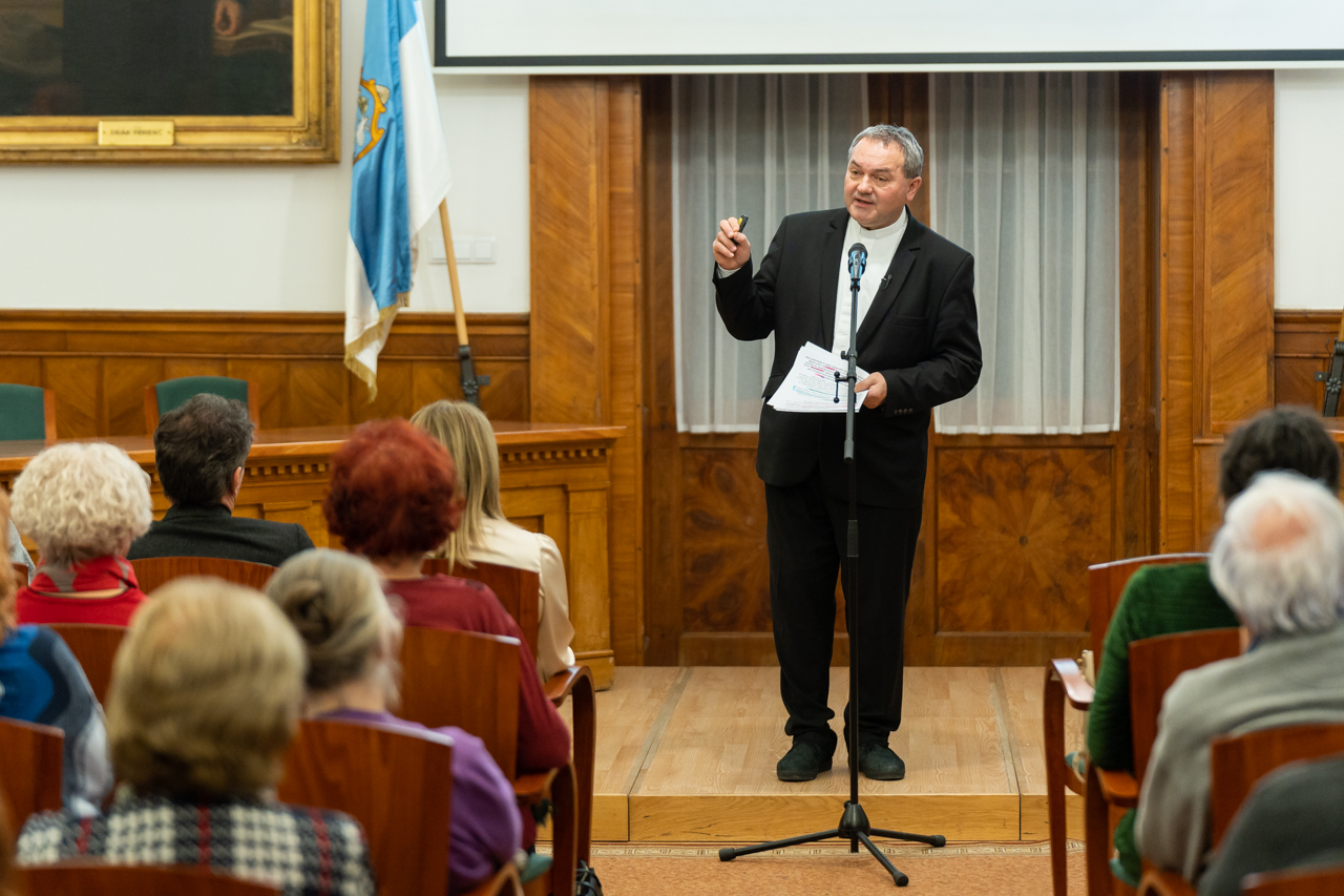 2025 12 12 szekszard eloadas 25