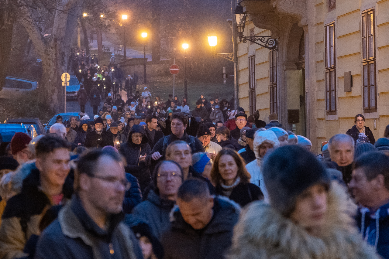 2025 12 20 szallast keres 28