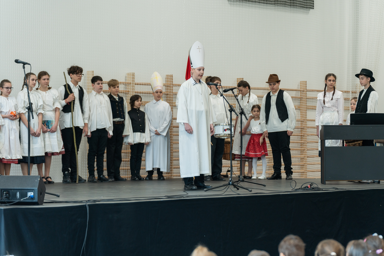 2026 03 11 paks tornacsarnok atadas 35