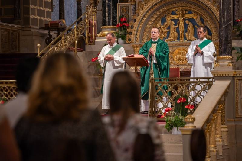 hitoktatoi_tedeum005.jpg