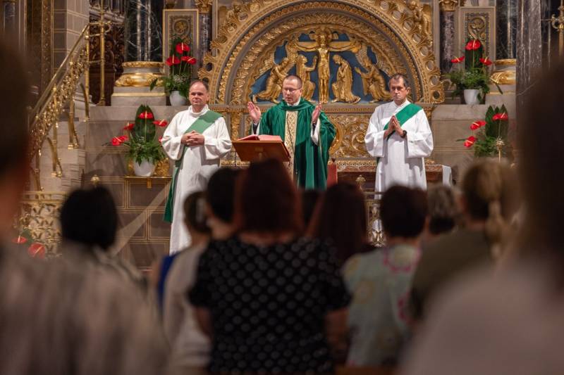 hitoktatoi_tedeum007.jpg