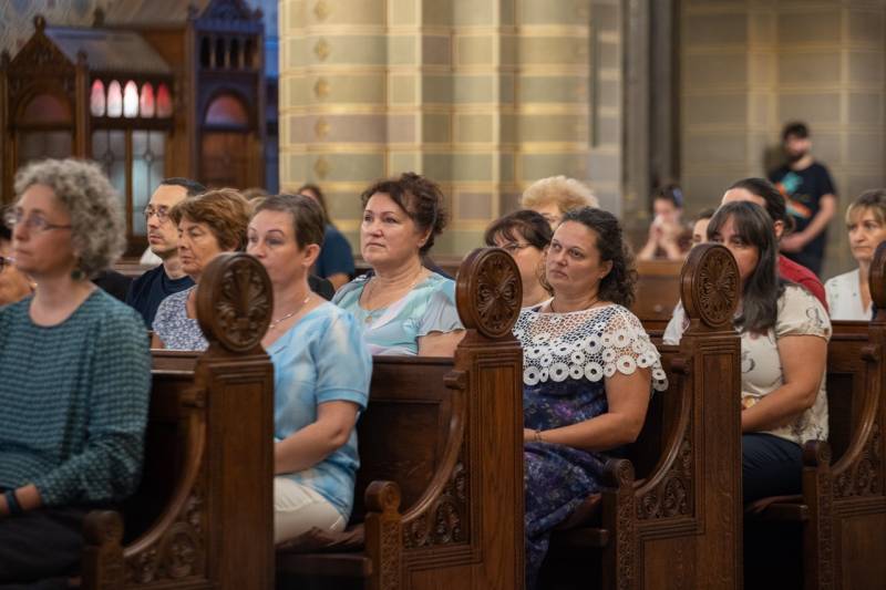 hitoktatoi_tedeum011.jpg