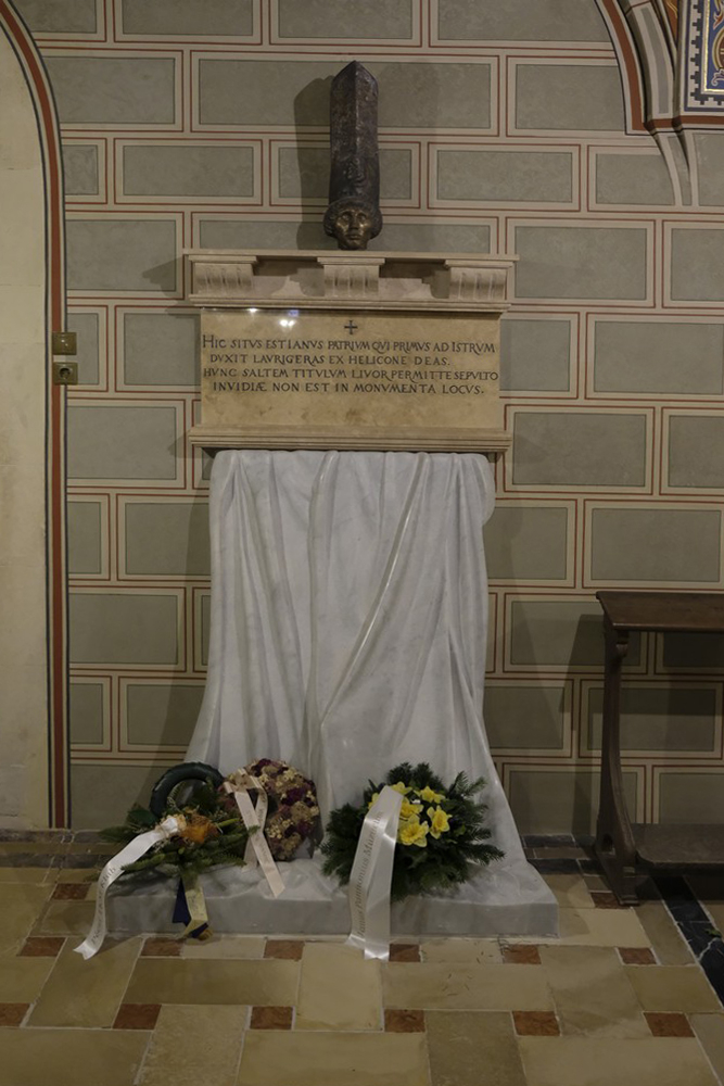 289_Janus-Pannonius-550-092