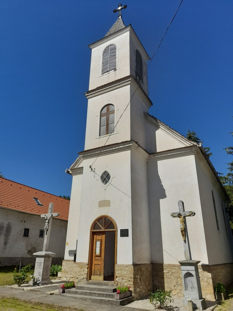 361_baratur_templom_kulso