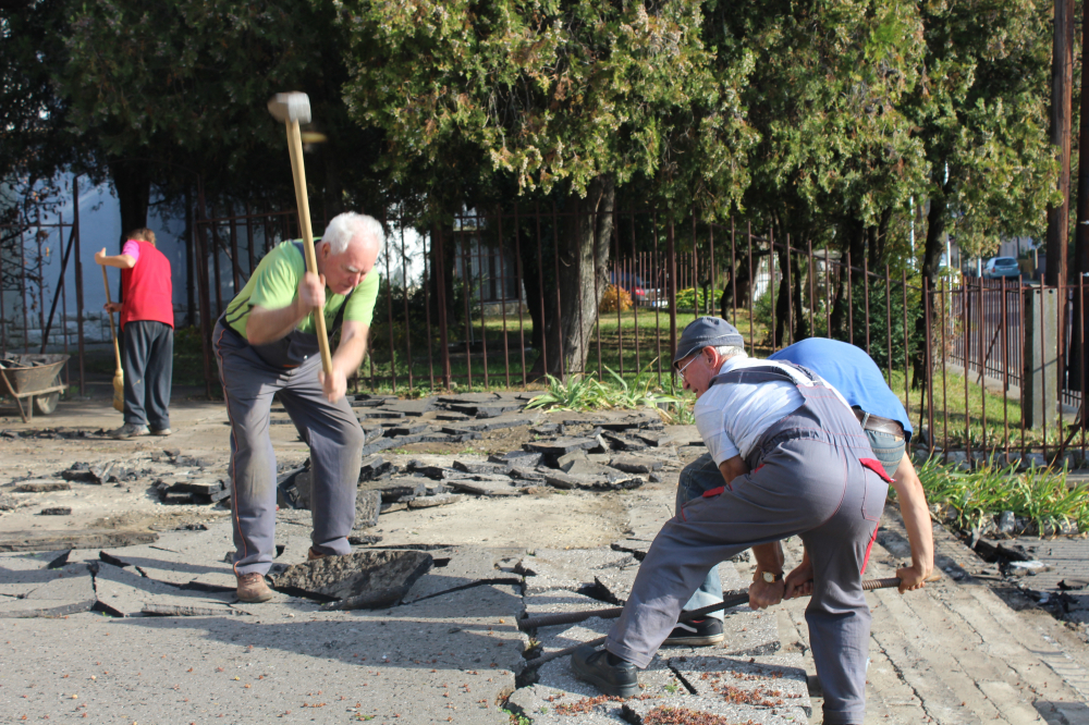 390_pecs_szent_istvan_kozos_munka