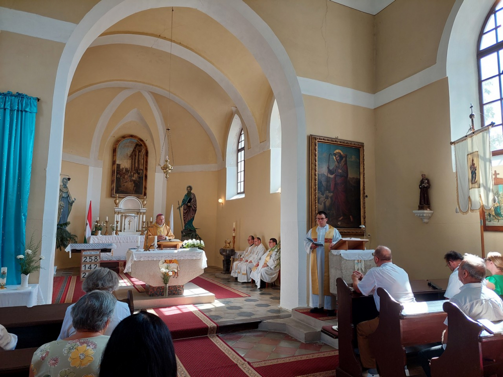 402_402_Felsonyek-003