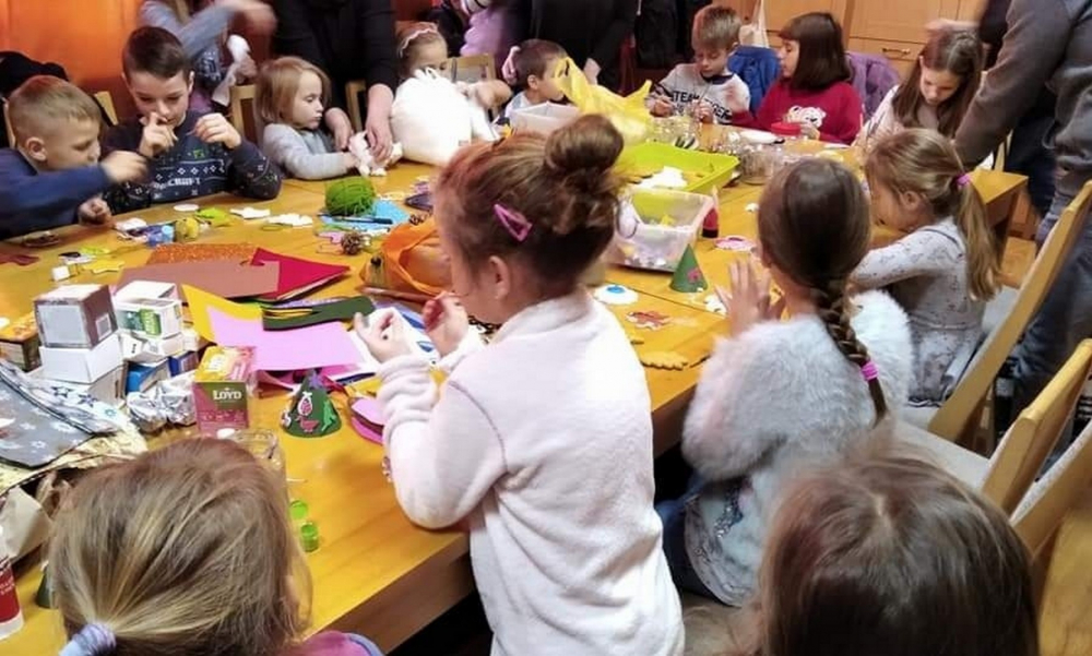 474_karacsonyi_keszulodes