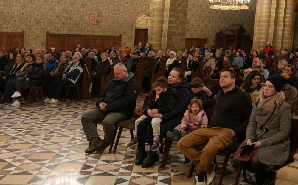 513_Szent-Csalad-2022-03