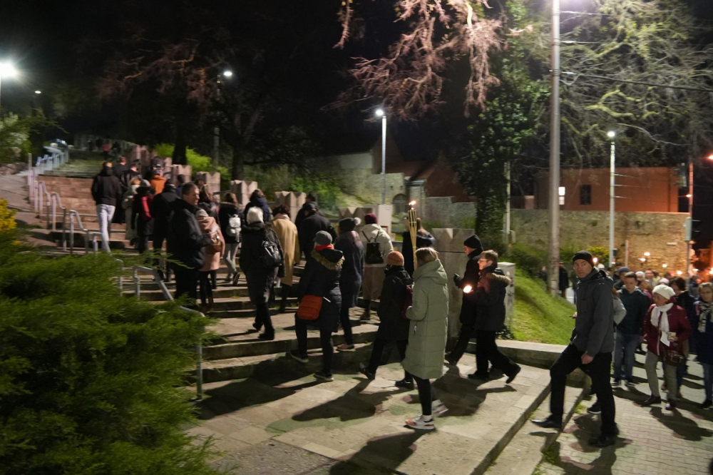 586_Faklyas-zarandoklat-2023-10