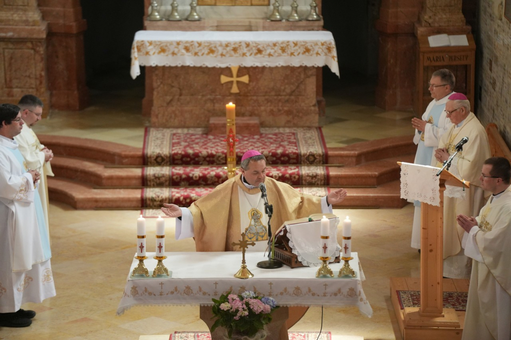 609_Papi-talalkozo-20230523-09