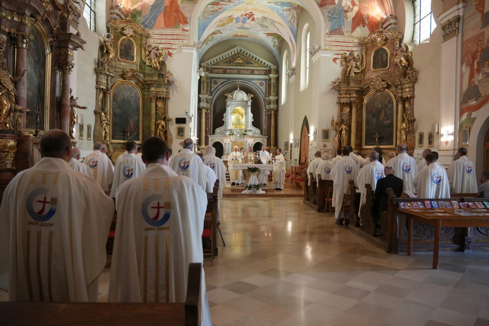 609_Papi-talalkozo-20230523-24