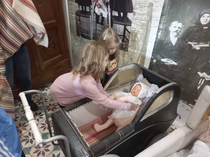 imgi_3_thumb_599_trachtag12