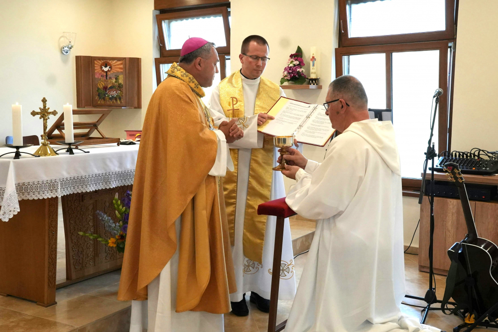 618_akolitusavatas23