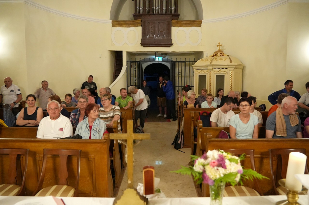 637_Gyalog-papokert-21