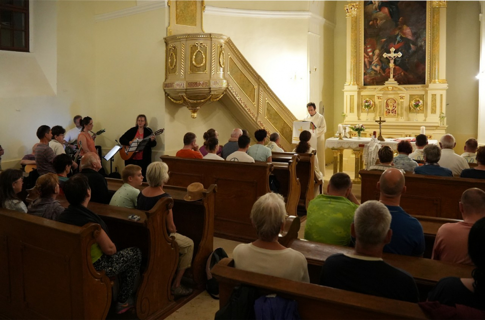 637_Gyalog-papokert-29