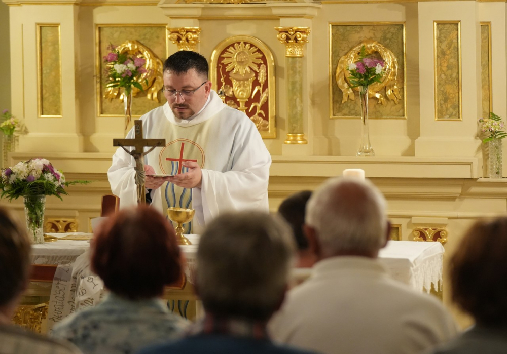 637_Gyalog-papokert-37