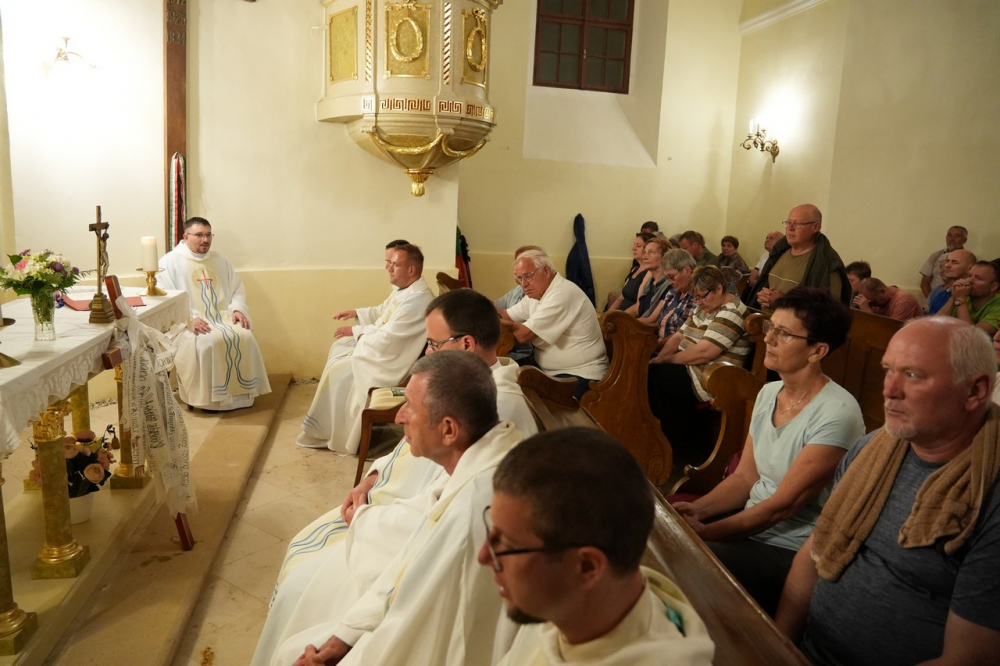 637_Gyalog-papokert-49