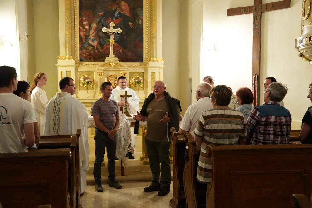 637_Gyalog-papokert-54