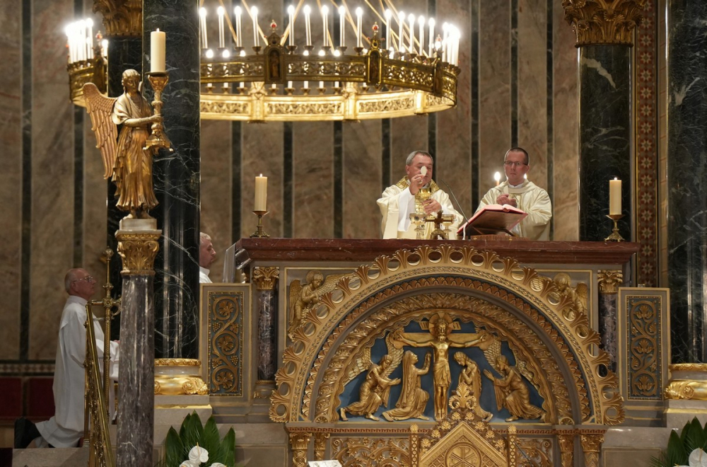 653_Beiktatas-szekesegyhaz-25