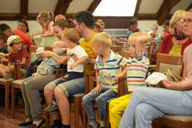 thumb_661_Kovasz-003