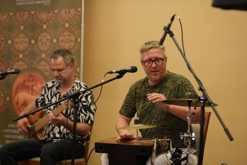 thumb_661_Kovasz-008