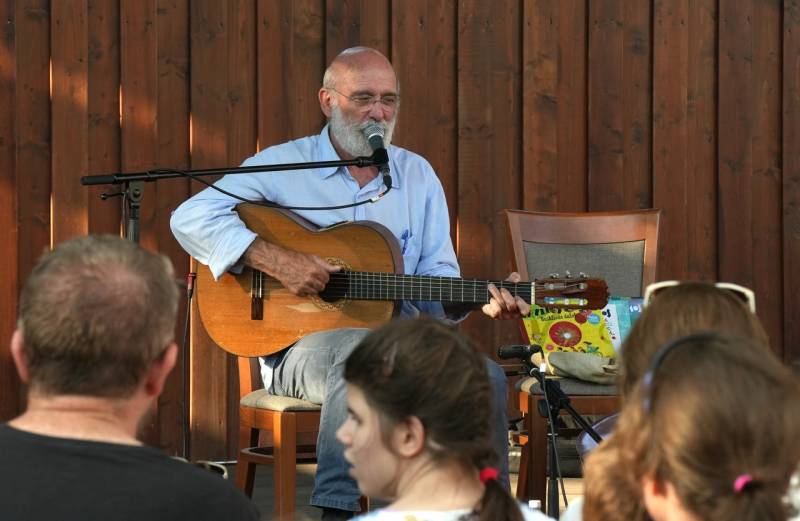 thumb_661_Rozsakert-28