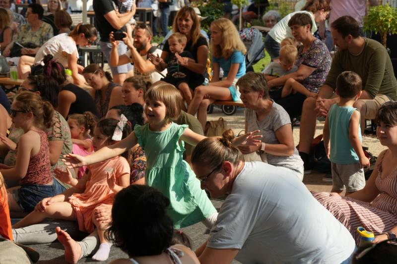 thumb_661_Rozsakert-44