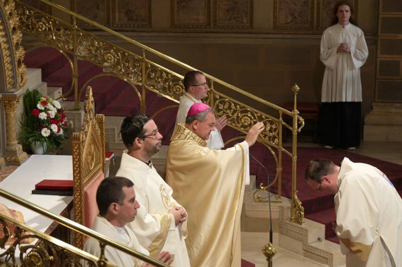 thumb_661_Szent-Istvan-kiraly-szentmise-13