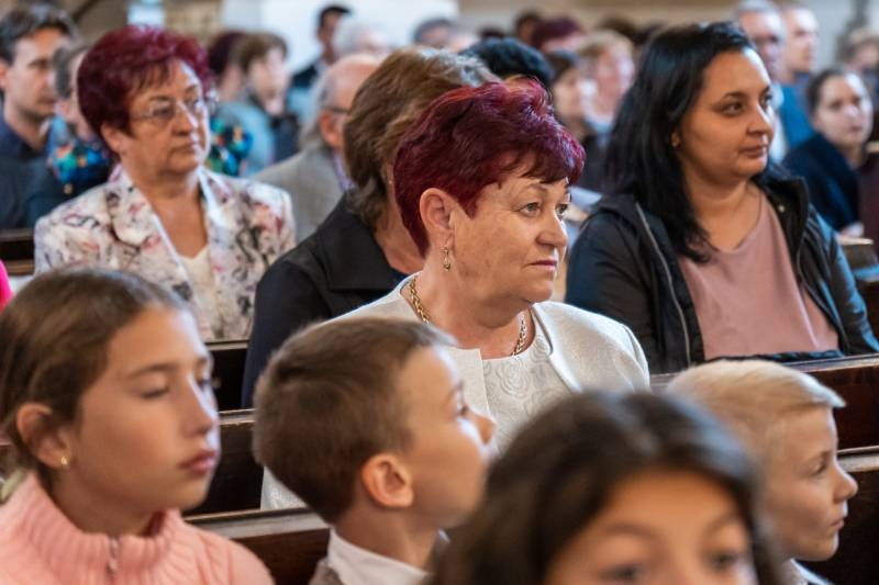 imgi_12_thumb_680_Szakaly_templommegaldas_12