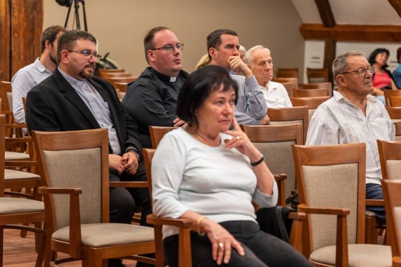 imgi_18_thumb_681_Szabadegyetem_szept_15