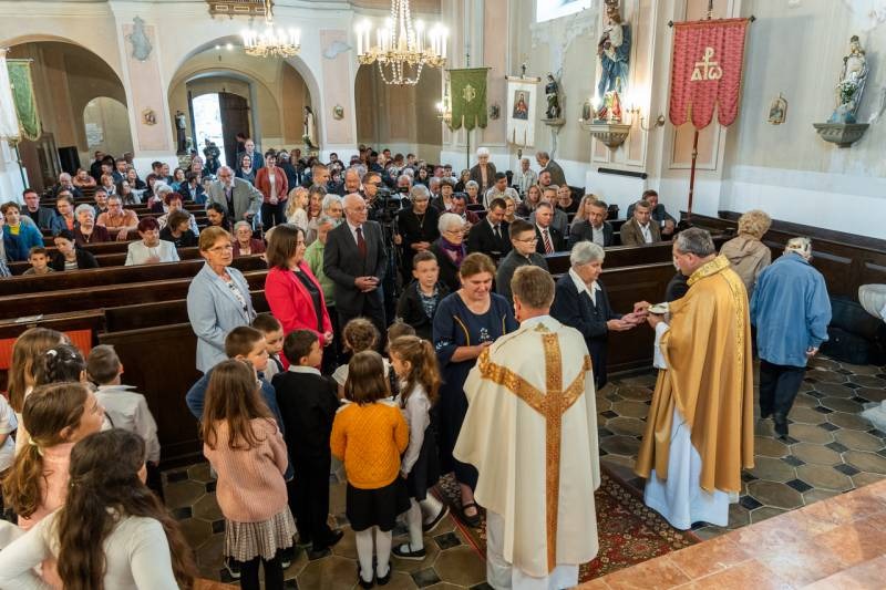 imgi_42_thumb_680_Szakaly_templommegaldas_44