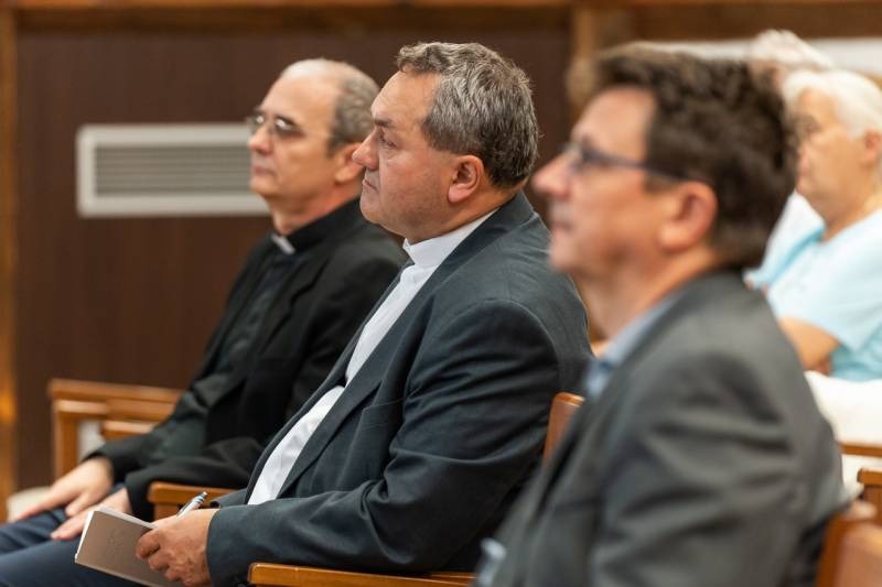 imgi_6_thumb_681_Szabadegyetem_szept_02