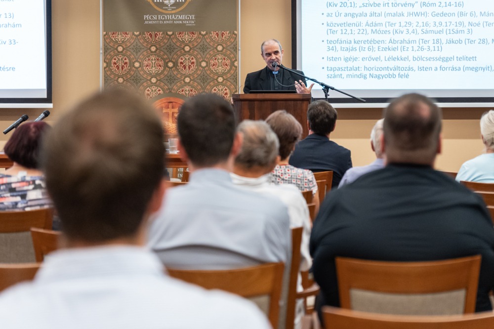 imgi_73_681_Szabadegyetem_szept_16