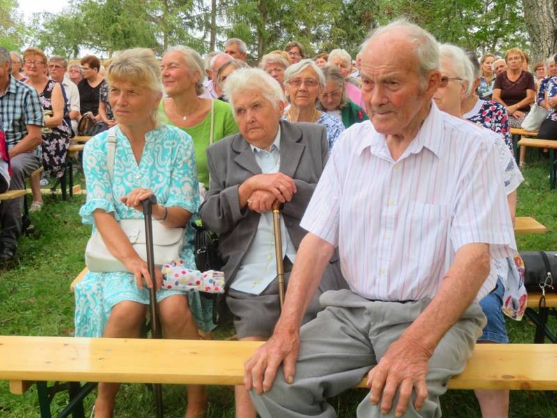 thumb_669_mariakemend_nemet_bucsu024