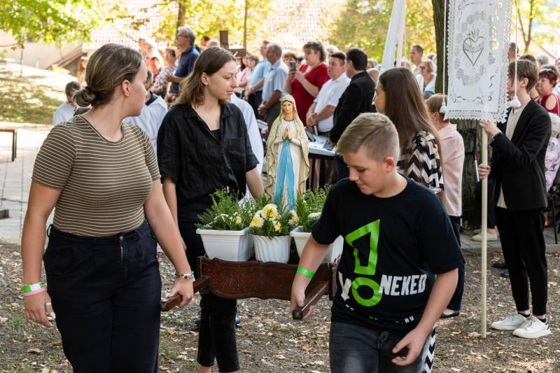 thumb_670_Magyaregregy_Kisboldogasszony_51