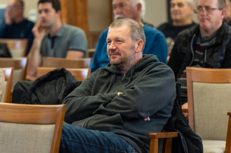 imgi_15_thumb_705_2023_11_ferfi_14