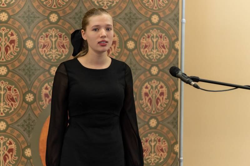 imgi_22_thumb_699_2023_szavaloverseny_21