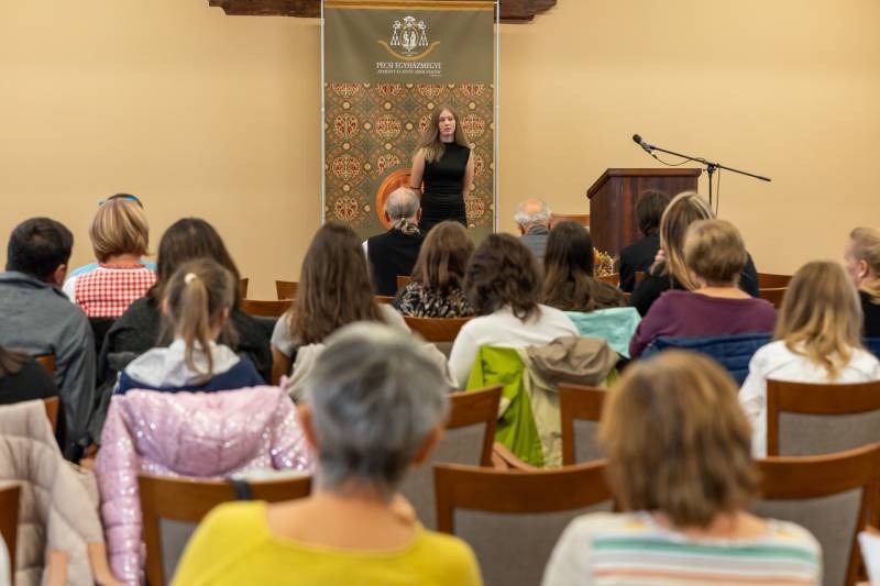 imgi_26_thumb_699_2023_szavaloverseny_20