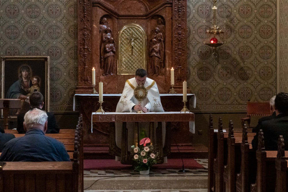 imgi_33_700_2023_rekollekcio_03